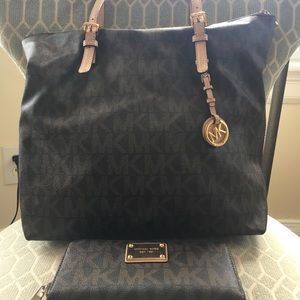 Michael Kors signature tote with matching wallet